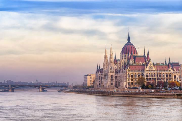 Budapest Urlaub Rathaus